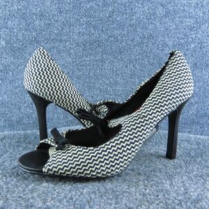 Lela Rose Women's‎ For Payless Mary Jane White Fabric Pump 7.5M Gently Used 2025